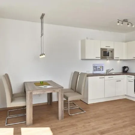 Holiday home Op De Geest 15